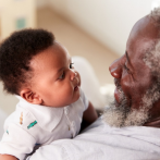 Abuelos y nietos, una conexión que tiene beneficios de doble vía