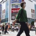 El récord de contagios alarma a las autoridades en Tokio