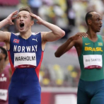 Warholm gana el oro con récord mundial en los 400 metros con vallas