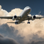 El transporte aéreo de pasajeros sufrió una reducción del 60.2 % en 2020