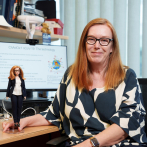 Barbie dedica una muñeca a Sarah Gilbert, creadora de la vacuna de Oxford