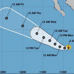 Tormenta tropical Kevin se fortalece en el suroeste del Pacífico mexicano