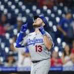 Dodgers detienen a Filis, Padres y Gigantes ganan, Aquino jonronea, Marte y Segura 3 hits