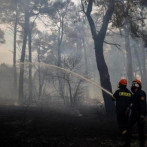 Evacuada una localidad de la isla griega de Eubea por un nuevo incendio