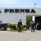 Policía arresta a directivo de diario La Prensa de Nicaragua