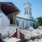 Joven haitiana herida en terremoto es trasladada de emergencia a EEUU