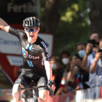 Storer se lleva séptima etapa de la Vuelta, Roglic se mantiene líder por poco