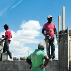Presidente Abinader garantiza devolver a los dominicanos la mano de obra en poder de los haitianos