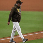 Los Padres de San Diego despiden al coach de pitcheo Larry Rothschild