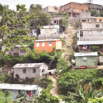 En Guajimía la vida pasa entre el riesgo y la pobreza