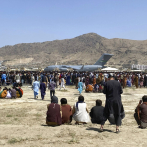Más de 13.000 evacuados de Kabul el miércoles en vuelos de EEUU y aliados