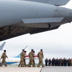 Muy criticado, Biden recibe los restos de los militares muertos en Afganistán