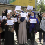 Mujeres afganas exigen al Talibán respetar sus derechos
