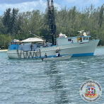 Rescatan a 25 personas de barco de pesca que se hundió próximo a la isla Beata