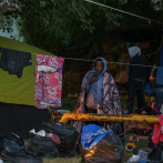 Migrantes haitianos rechazan abandonar campamento para obtener refugio en México