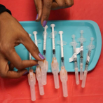 EEUU tiene suficientes vacunas COVID para refuerzos y niños
