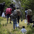 ¿Irse o quedarse? Sube tensión entre migrantes haitianos en frontera colombo-panameña