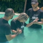 Pastor Marcos Yaroide bautizó a Leslie hace un mes y dice ella llamaría Elías a su bebé