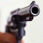 Detienen a chicos de 13 y 17 años por amenaza de tiroteo en escuela floridana