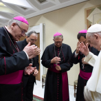 Exigen la dimisión de los obispos de Francia tras los casos de pederastia