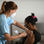 Más de 50 mil personas recibieron la vacuna anticovid el lunes