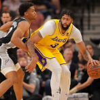 Lakers ganan a Spurs sin LeBron; Jokic se lesiona, Warriors siguen invictos