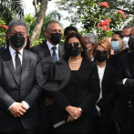 Leonel y Danilo asisten al entierro de Reinaldo Pared Pérez