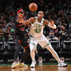 Tatum y los Celtics vengan derrota ante Raptors, Horford aporta 10 tantos