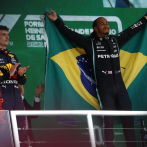 Mercedes pide que revisen incidente de Lewis Hamilton y Max Verstappen