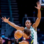 Horford anota 13 con 7 rebotes en revés de Celtics