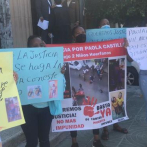 Familiares y vecinos exigen justicia por muerte de Paola Castillo