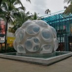 Miami en la tarde: domo en Design District conduce a estacionamiento