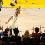 Stephen Curry se convierte en el máximo triplista de la NBA y supera a Allen
