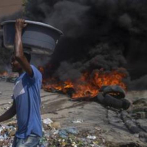 Instalarán hospitales de campaña en Haití tras explosión de camión cisterna