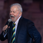 Lula ganaría la presidencia de Brasil en primera vuelta, según sondeo
