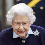 La reina Isabel II pasará Navidad en Windsor ante aumento de contagios