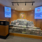Capturan a tres personas con 850 paquetes de cocaína en una lancha rápida en Boca Chica
