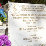 Dañan la tumba del salsero Héctor Lavoe en Puerto Rico