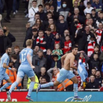 El Manchester City vencen 2-1 al Arsenal y los fanáticos protestan