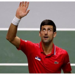 Djokovic gana primera batalla, pero todavía puede ser deportado