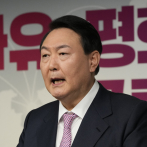 Esposa de candidato presidencial surcoreano amenaza con encarcelar a periodistas críticos