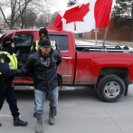Canadá busca liberar puente bloqueado por opositores a medidas sanitarias