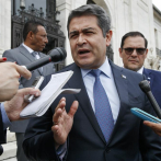 EE.UU. pide a Honduras arrestar y extraditar al expresidente Juan Orlando Hernández