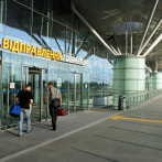 Ucrania dice que los vuelos son seguros pese incremento de las tensiones