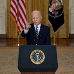 Biden promete liberar reservas de petróleo para proteger del impacto del aumento de los precios