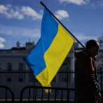 El presidente de Ucrania dice que las tropas rusas tratarán de tomar Kiev esta noche