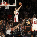 Heat vence a los Knicks pese al mejor día de Barrett