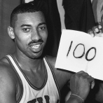 Hace 60 años que Wilt Chamberlain anotó sus 100 puntos