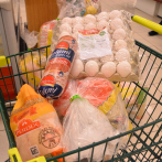Capitaleños acuden a los supermercados en busca combo del Inespre