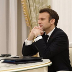 Putin denuncia ante Macron los 